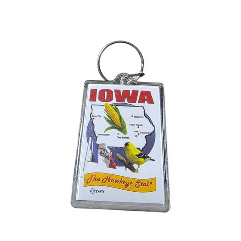 Iowa Keychain with State Map and Bird